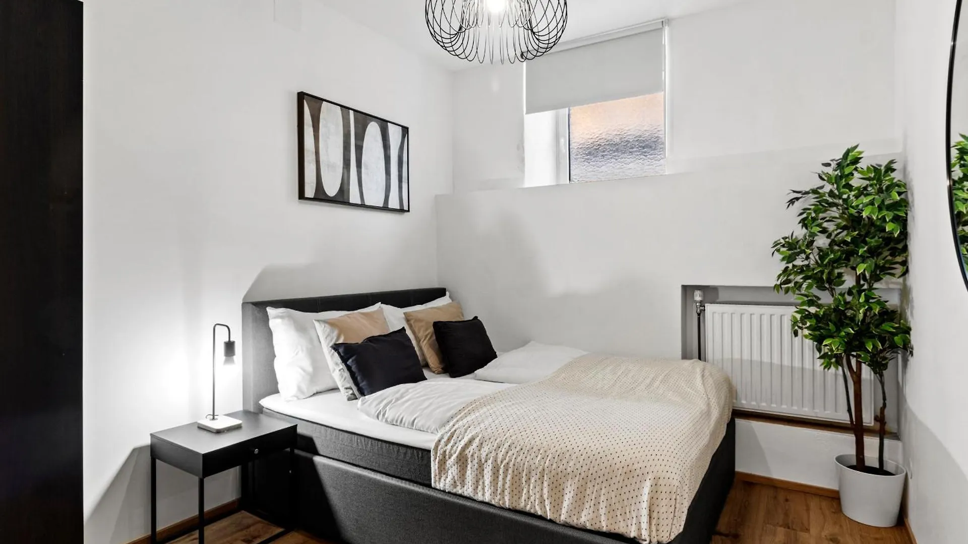 Paid Parking I Calm Location I 10 Minutes To S-Bahn Apartment Vienna 0*,