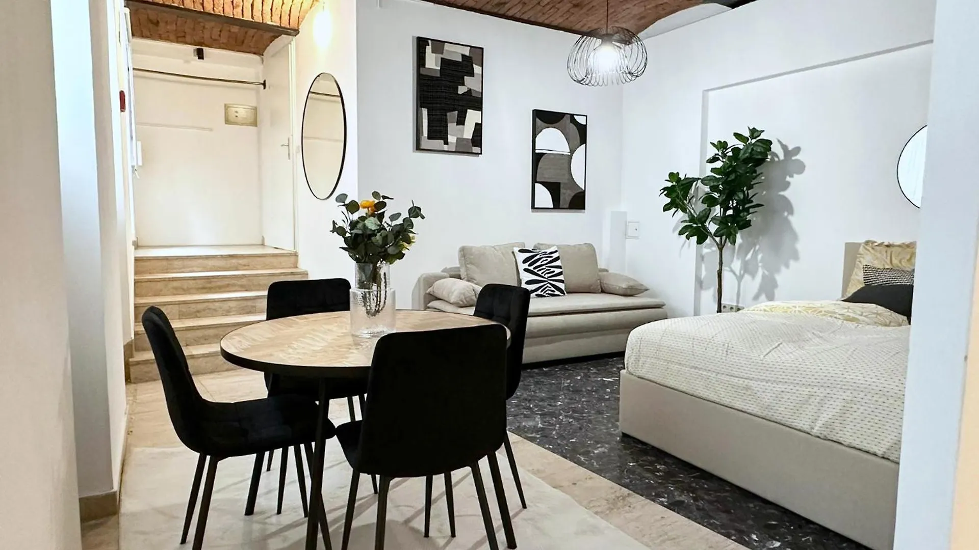 Apartment Ferienwohnung Paid Parking I Calm Location I 10 Minutes To S-Bahn Wien