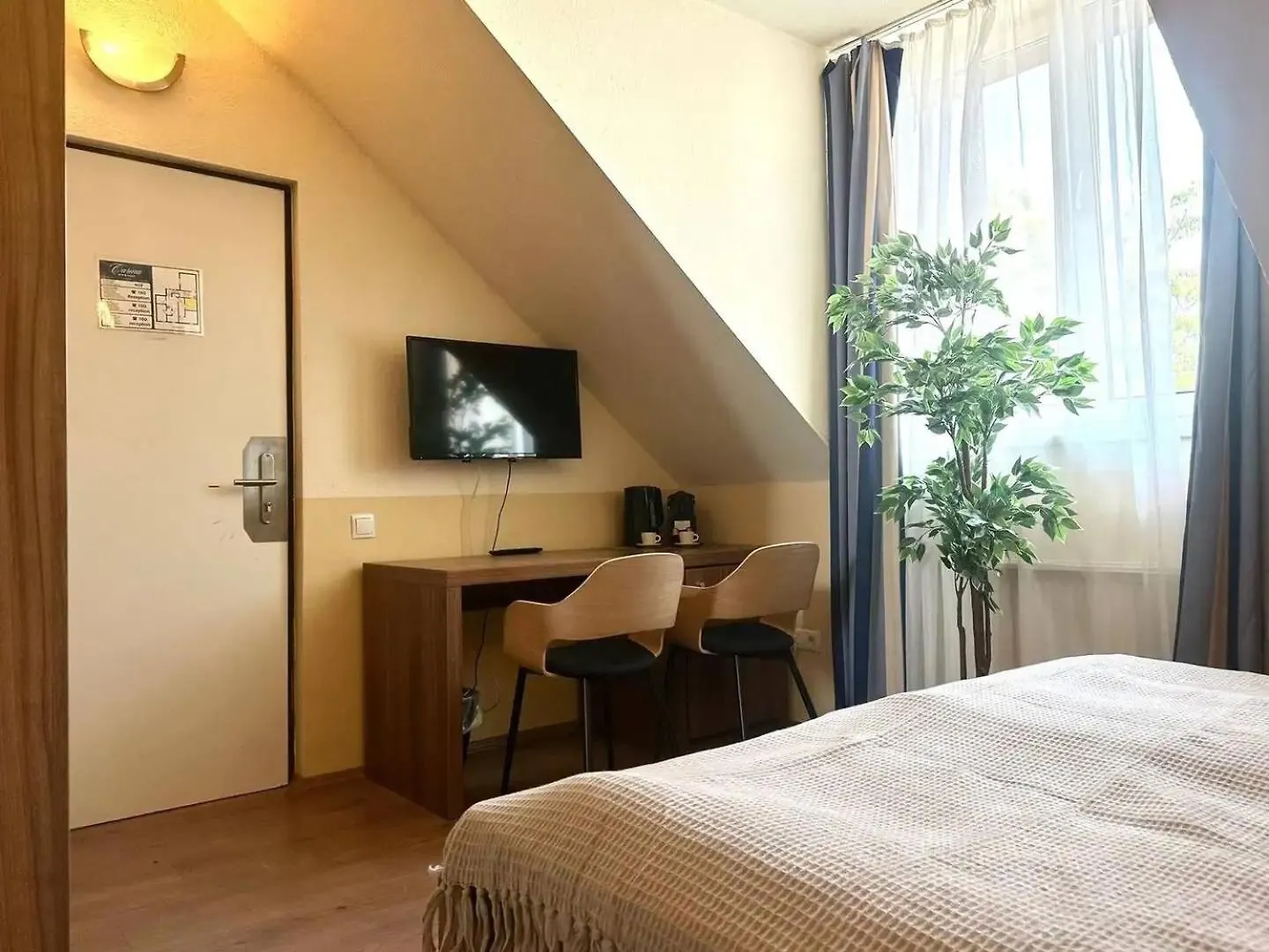 Apartment Ferienwohnung Paid Parking I Calm Location I 10 Minutes To S-Bahn Wien