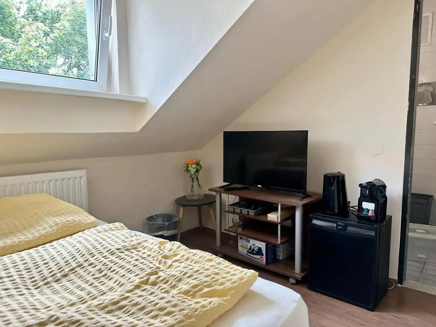 Paid Parking I Calm Location I 10 Minutes To S-Bahn Apartment Vienna Austria