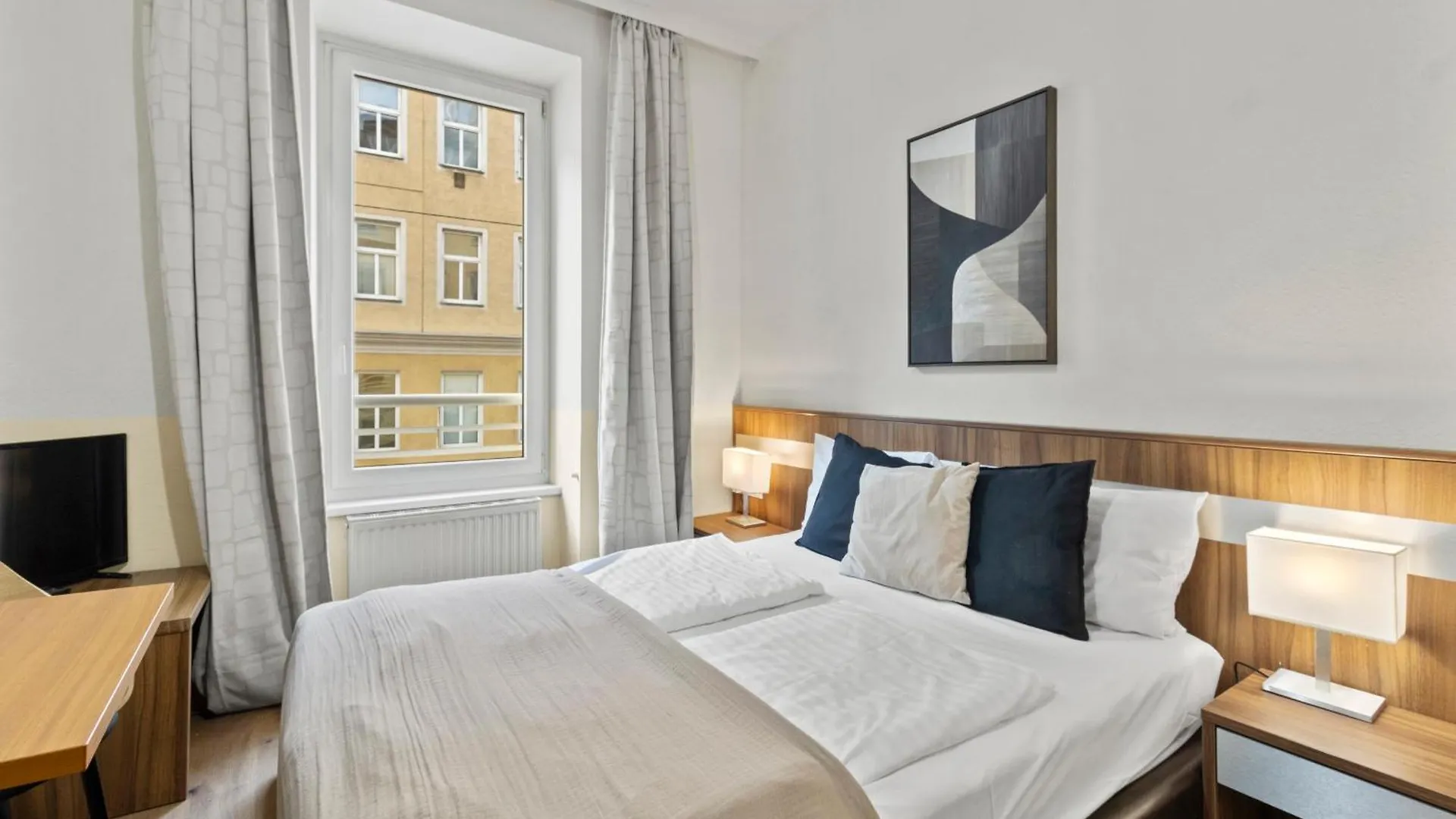 Ferienwohnung Paid Parking I Calm Location I 10 Minutes To S-Bahn Wien 0*,