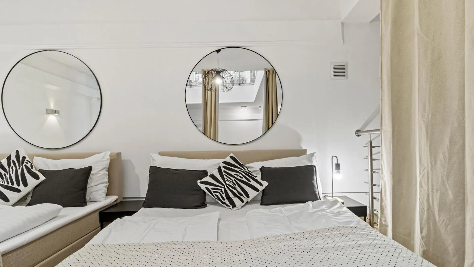 Apartment Ferienwohnung Paid Parking I Calm Location I 10 Minutes To S-Bahn Wien Österreich